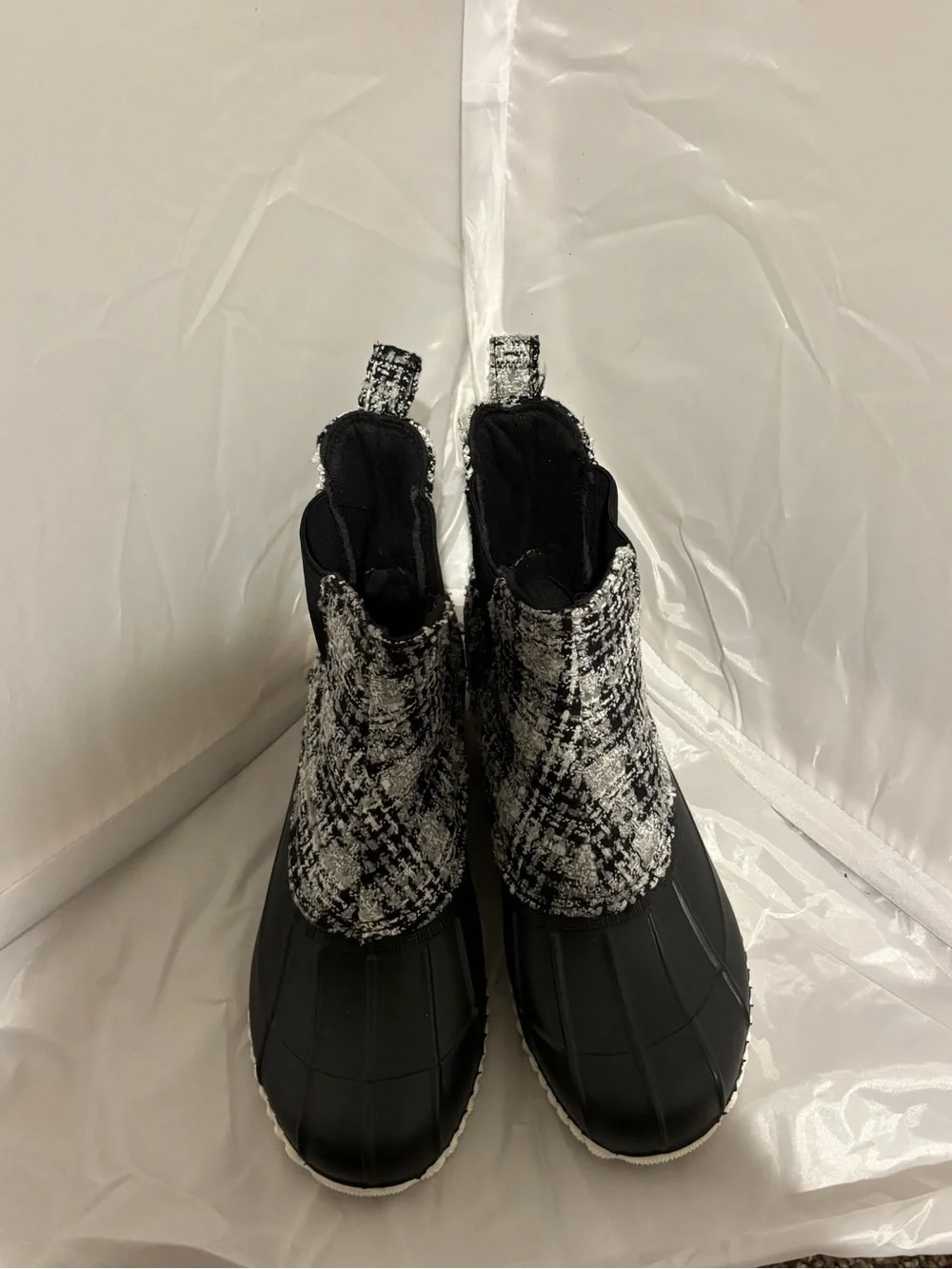 Steve Madden boots size 7